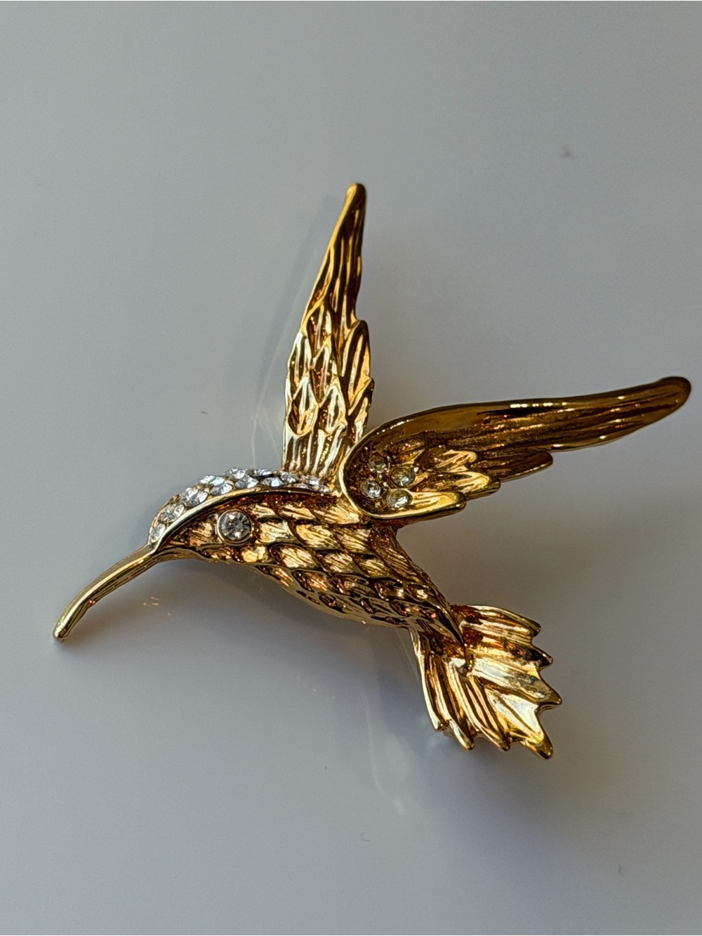 Vintage Hummingbird Rhinestones Pin Brooch Gold Tone